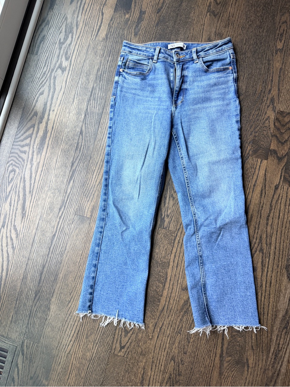 Zara Light Blue Cropped Straight Jeans with Raw Hem